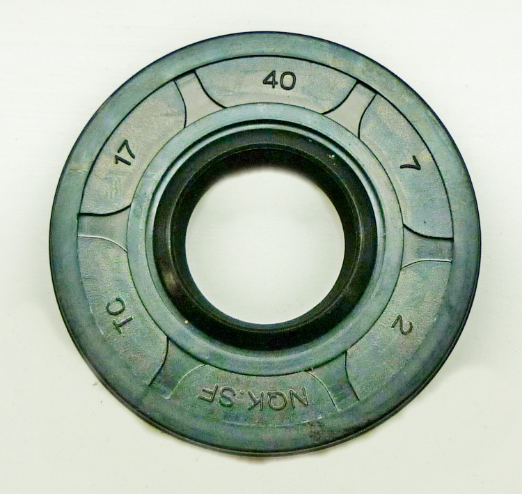 Сальник 17x40x6 для Коробка передач YAH 70/5/12 <br>(Артикул: 61/60/287)