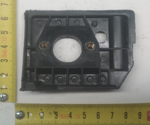 Кронштейн карбюратора для BS-62,52(M),45(М)(60) TPW,GS-4516,5220 (22) Eurolux OOY для BS-45(M) Huter OOY 70/6/4 <br>(Артикул: 61/67/418)